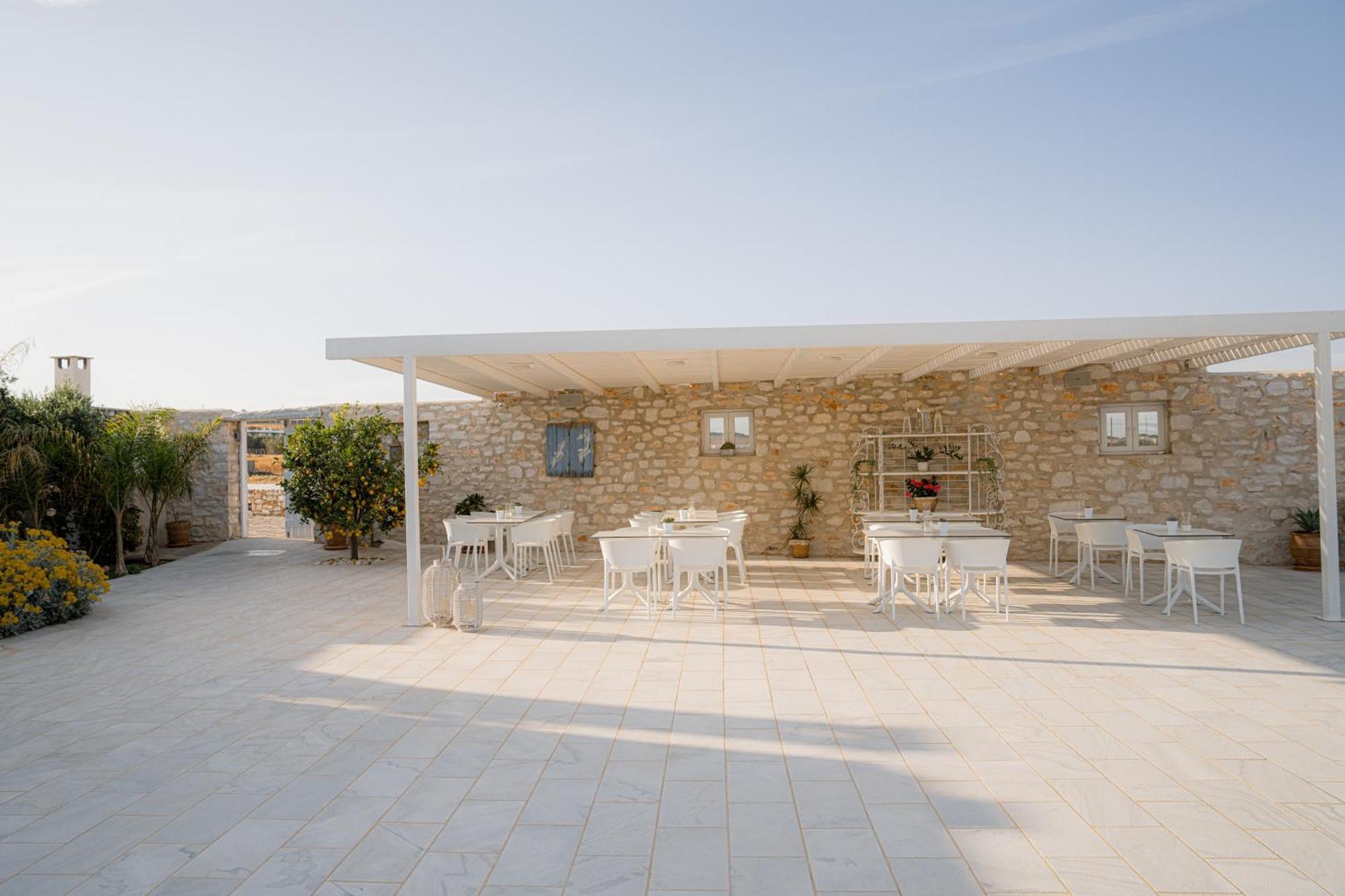 Ambelas Mare Apartments Extérieur photo